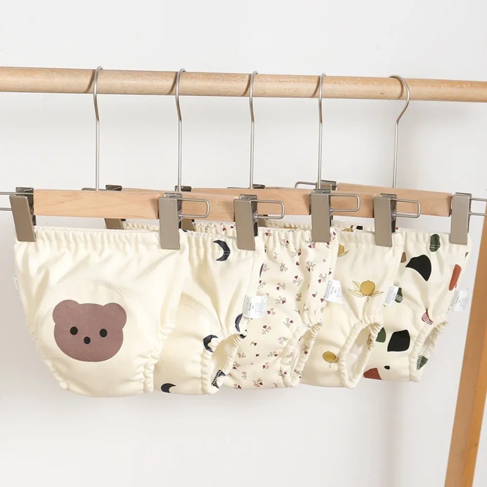 Culotte d'apprentissage - KIDEE Avec son absorption renforcée, cette culotte d’apprentissage en coton est parfaite pour aider votre enfant à rester au sec, même pendant la sieste ou la nuit.